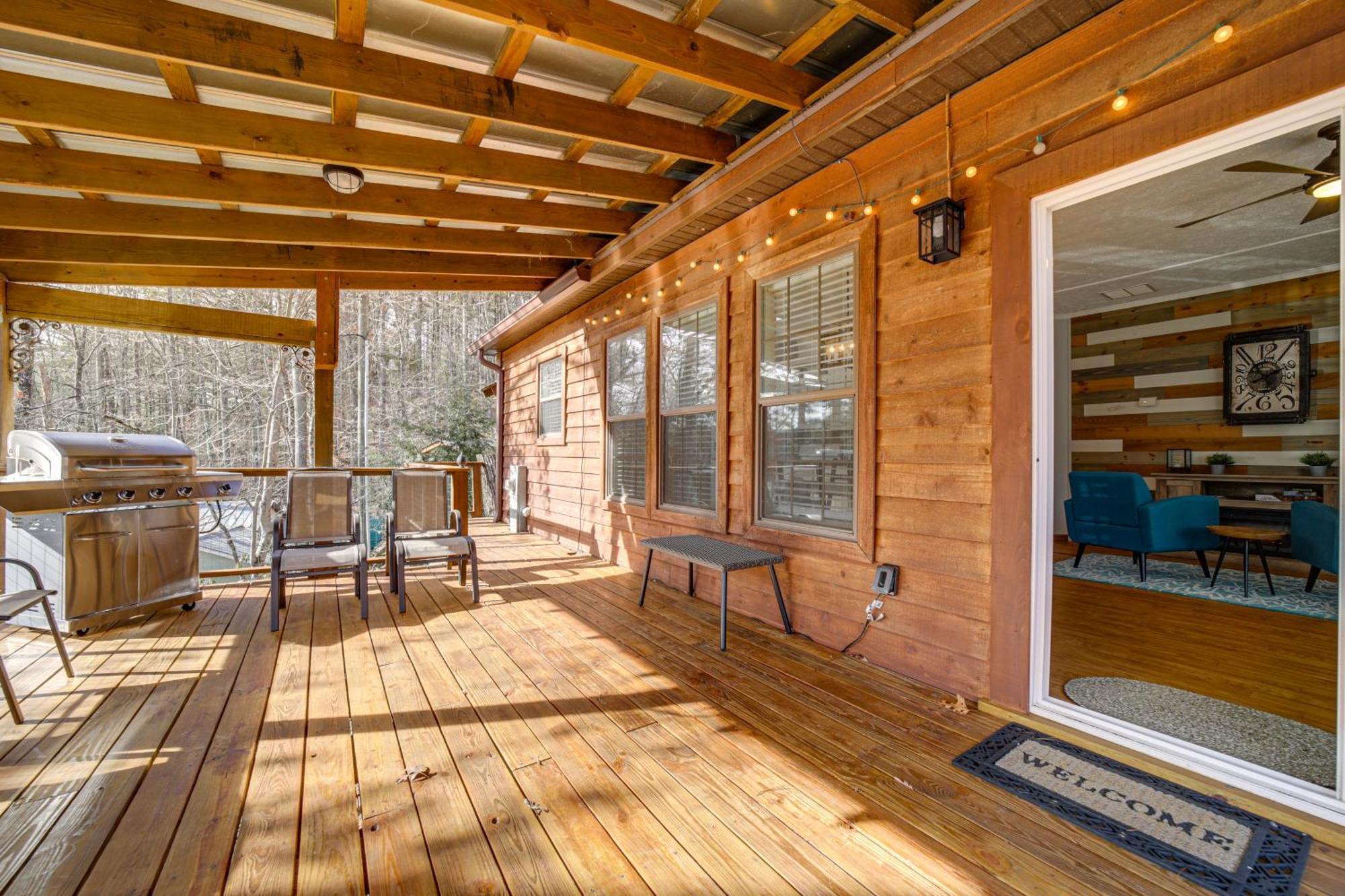 Lakeside Cashiers Cabin With Private Boat Dock! Cullowhee Екстер'єр фото
