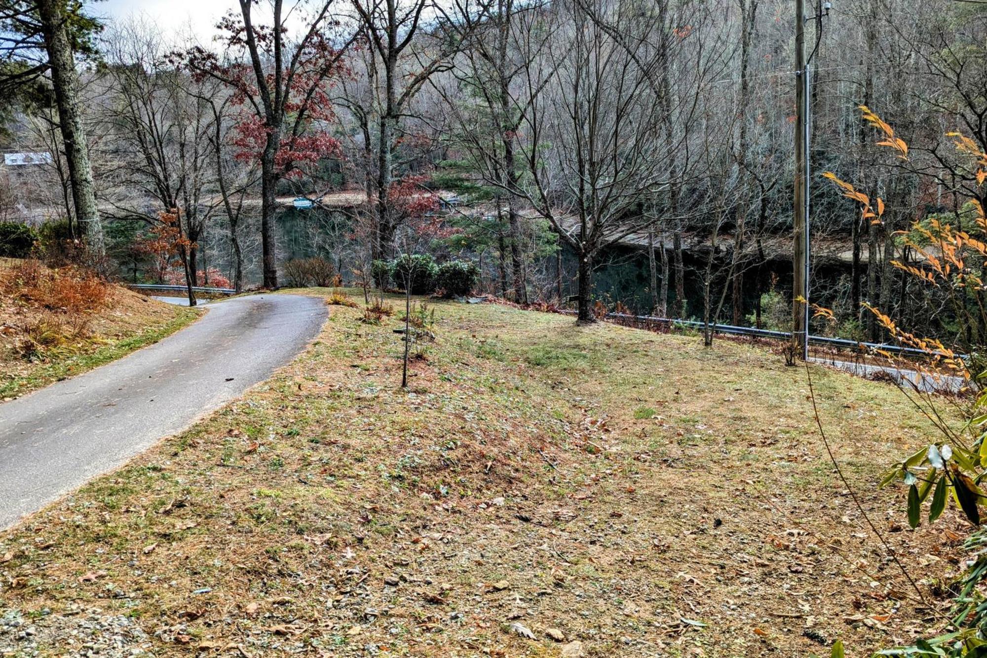 Lakeside Cashiers Cabin With Private Boat Dock! Cullowhee Екстер'єр фото
